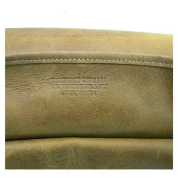 Robert Cheau Leather Craft Medium Shoulder Bag - Picture 6 of 10